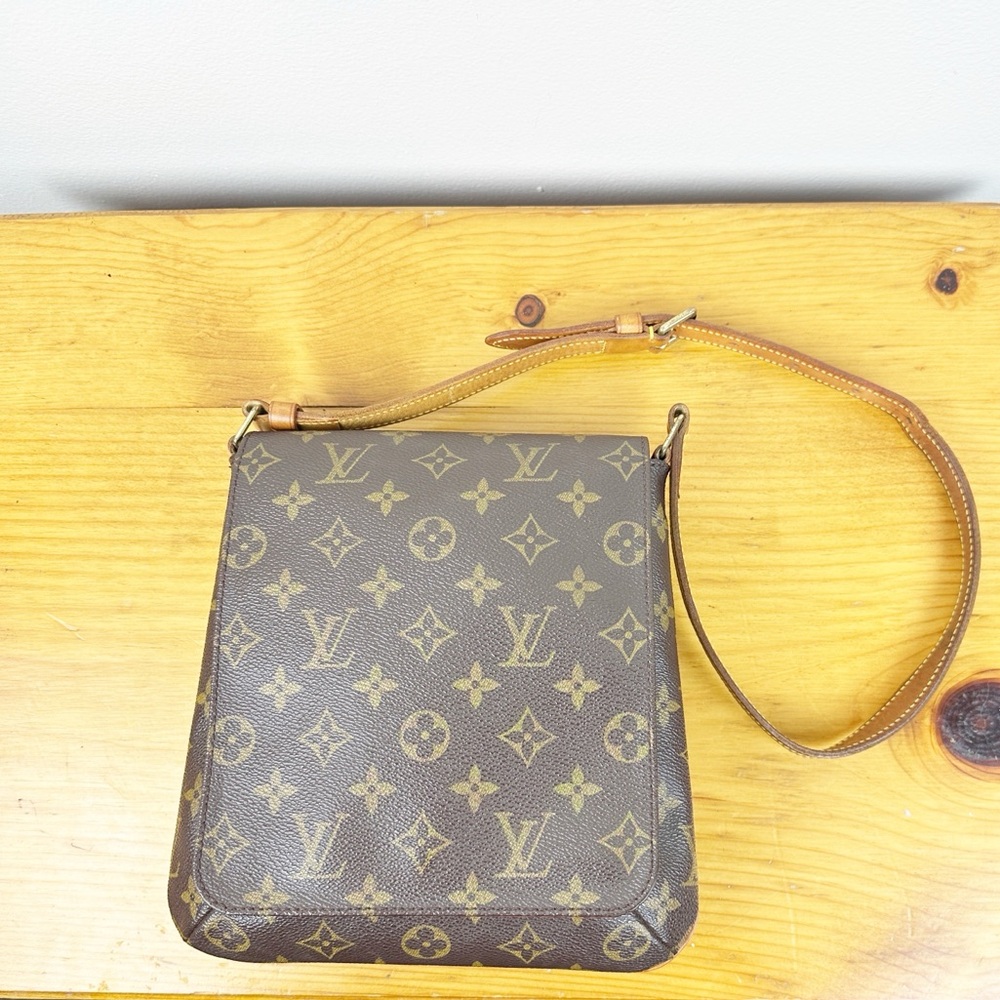 Louis Vuitton Monogram Musette Salsa Short Shoulder Bag - Picture 2 of 15